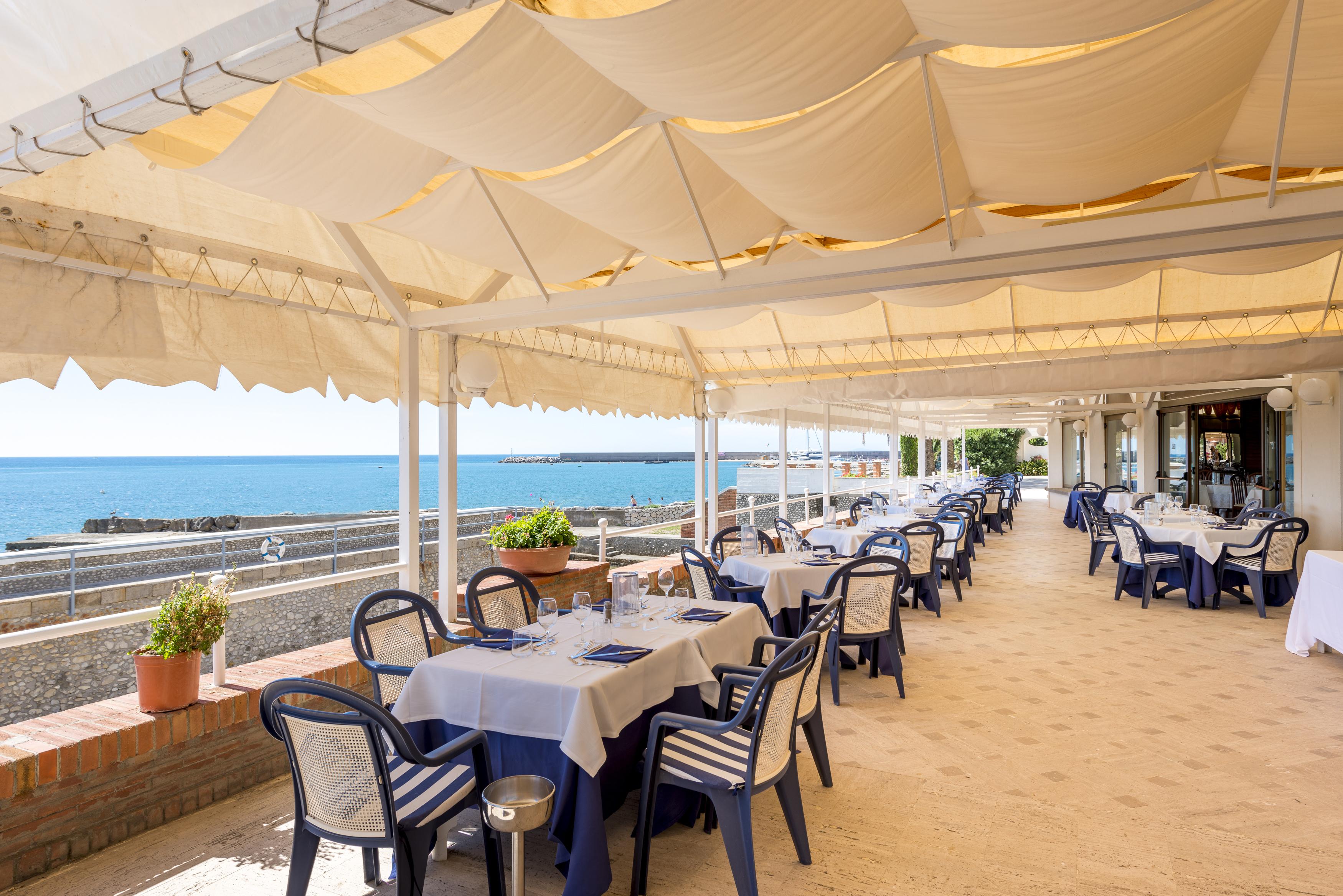 Hotel Ristorante Maga Circe San Felice Circeo Eksteriør billede