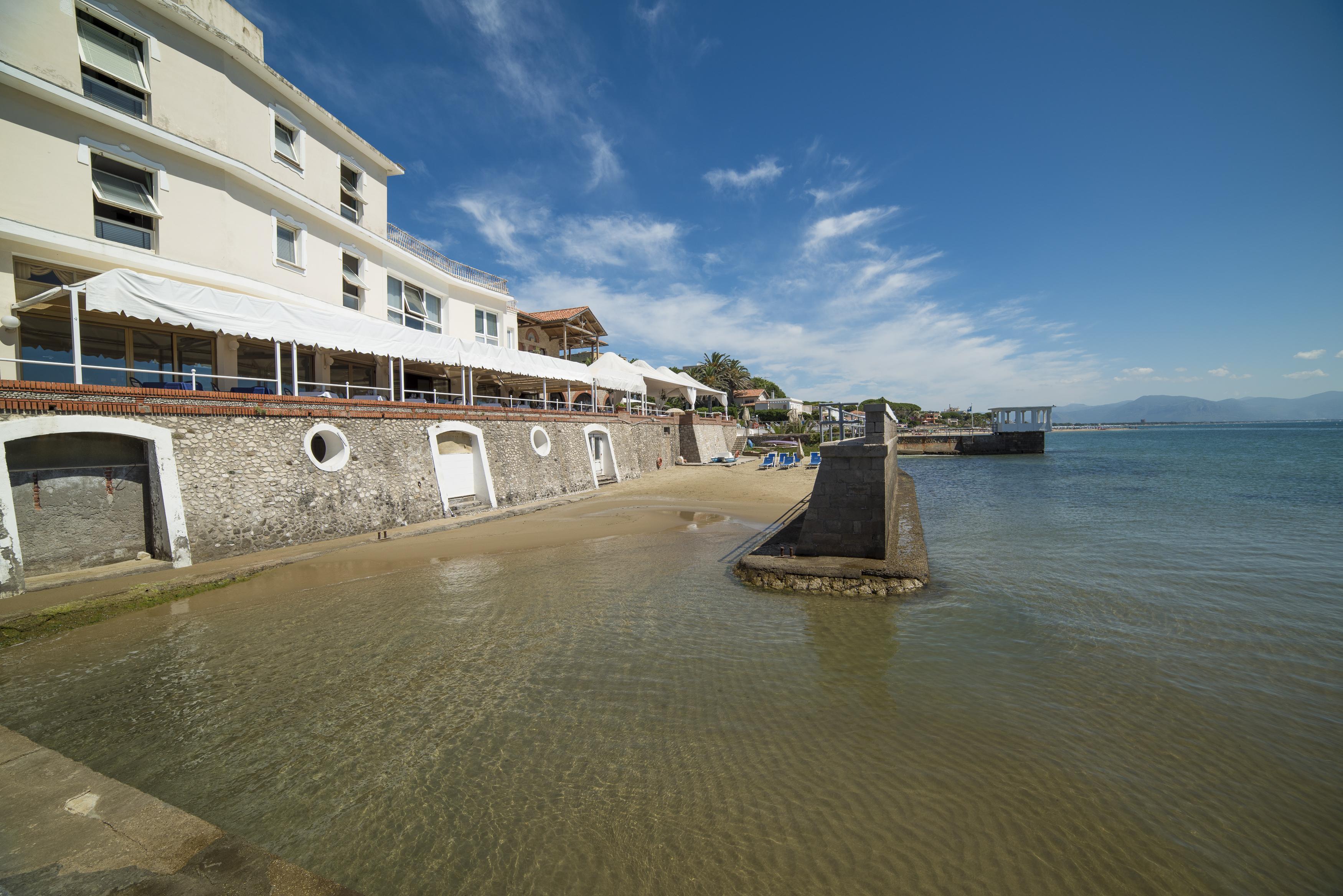 Hotel Ristorante Maga Circe San Felice Circeo Eksteriør billede